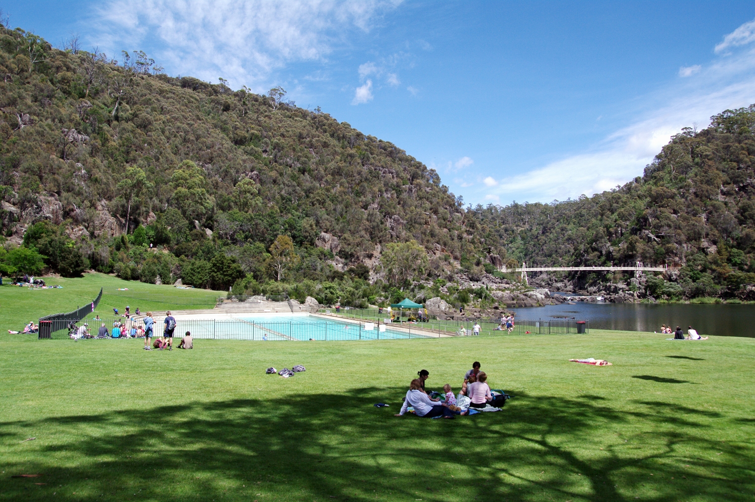 Just Another Day In The Park In Lonnie