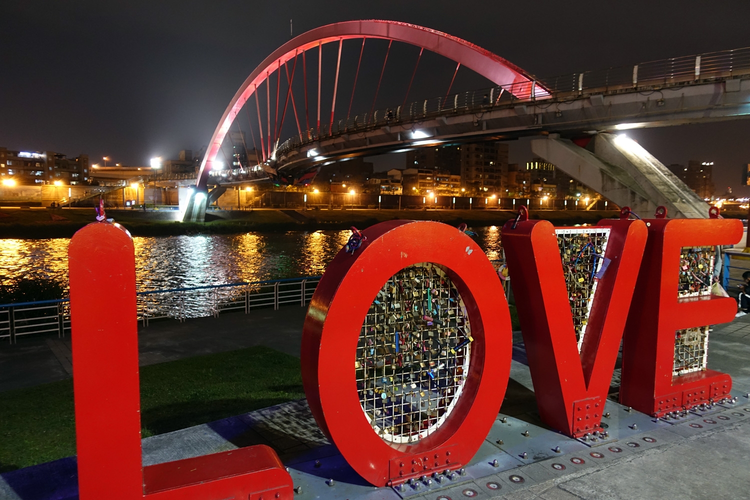Love Taipei, Rainbow Bridge
