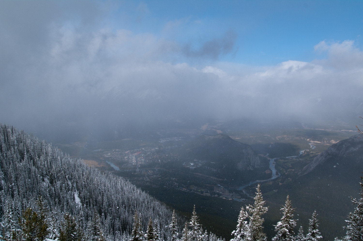 Snow Arriving