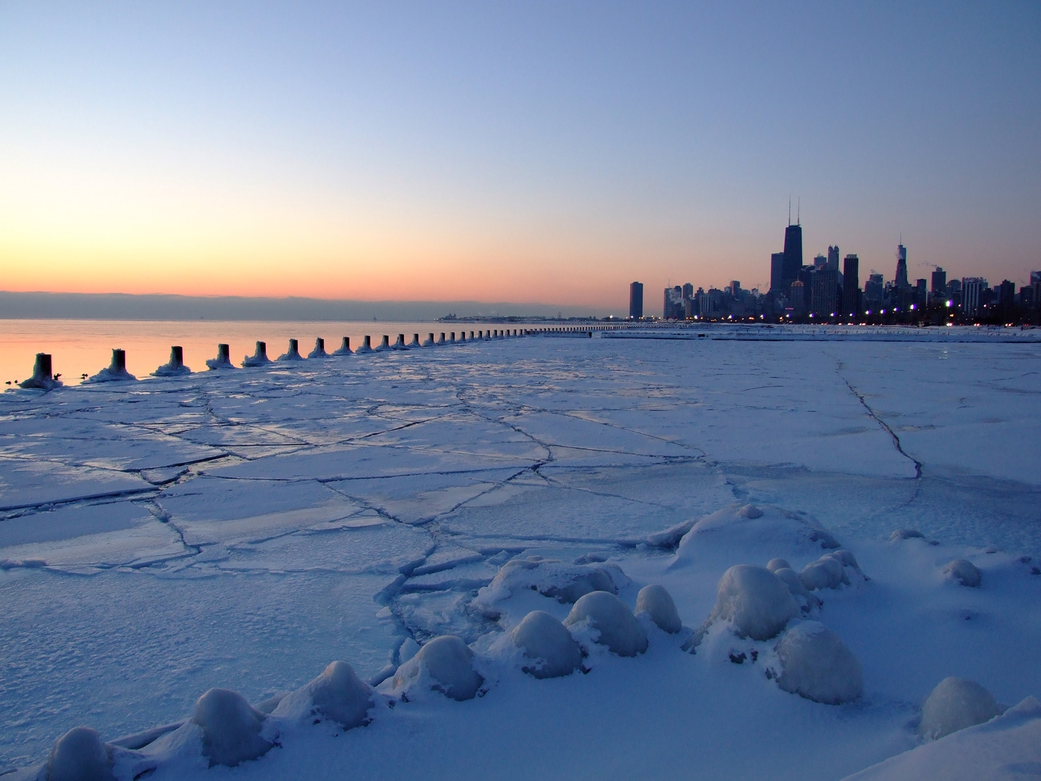 Snow-pocalypse In Chi-beria Winter 2014
